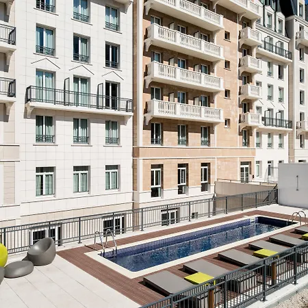 The Social Hub Paris La Defense 3* Puteaux