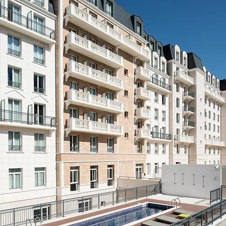 Hotel The Social Hub Paris La Defense