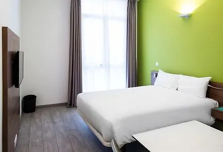 The Social Hub Paris La Defense 쀼또