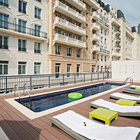 Hotel The Social Hub Paris La Defense Puteaux