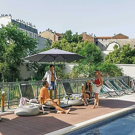 Hotel The Social Hub Paris La Defense 3*