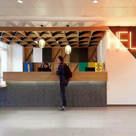 Hotel The Social Hub Paris La Defense