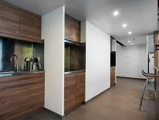 The Social Hub Paris La Defense Hotel