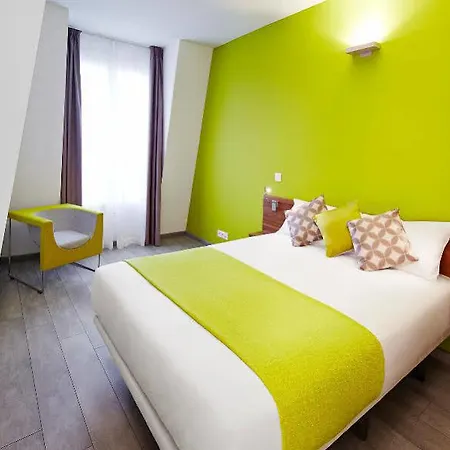 The Social Hub Paris La Defense Hotel
